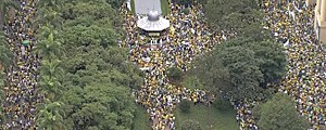 Capital de MG reúne 24 mil na Praça da Liberdade, afirma PM (Reprodução/GloboNews)