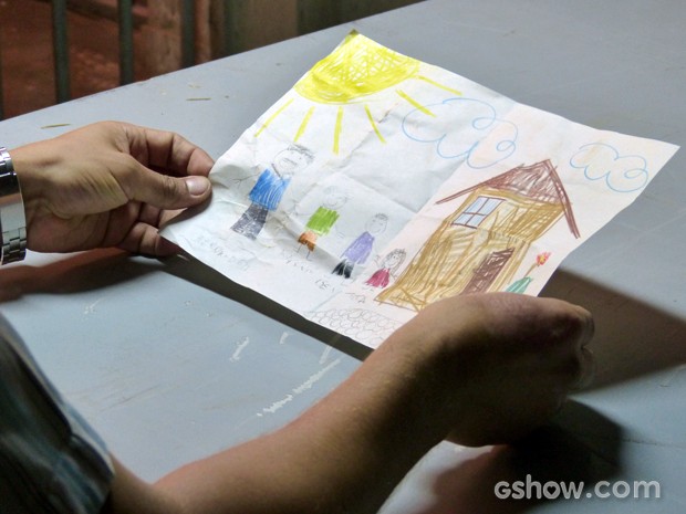 Veja o desenho que Antônio fez para Tita (Foto: Malhação / TV Globo)
