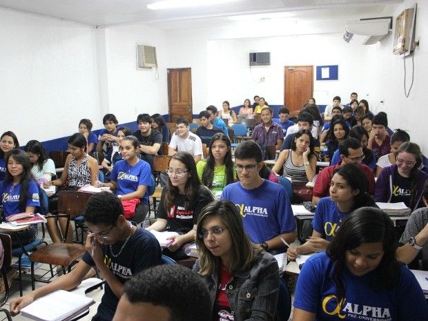 G1 Cursos preparatórios ganham espaço no mercado, em Manaus notícias em Amazonas Conforama Aparador Nova ~ G1 Cursos preparatórios ganham espaço no mercado, em Manaus notícias em Amazonas