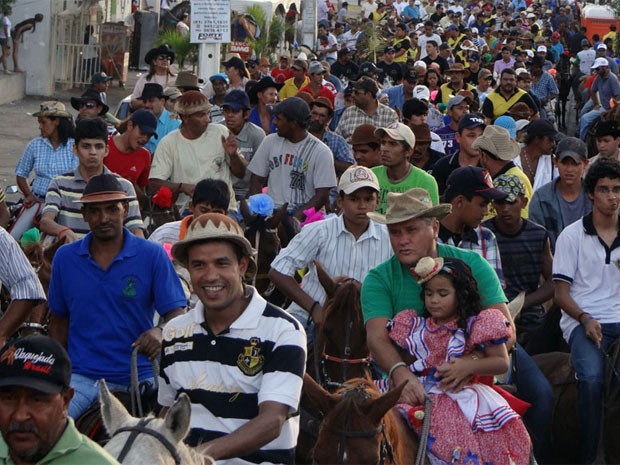 Festejo reúne mais de dois mil cavaleiros (Foto: Katherine Coutinho/G1)