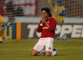 Fernandão gol mil Gre-Nais (Foto: Mauro Vieira/Agência RBS)