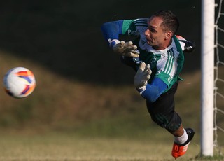 Melhor do Brasil para a torcida, Prass ainda mira Seleção: 