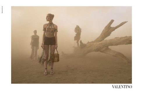 A campanha do verão 2016 da Valentino