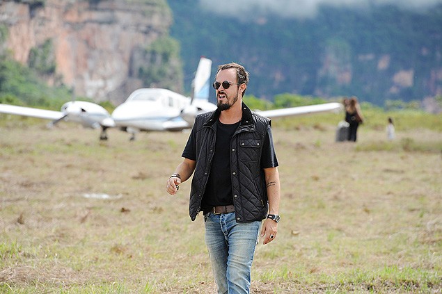 Paulo Vilhena em cena de A Teia (Foto: TV Globo) Paulo Vilhena em cena de A Teia (Foto: TV Globo)