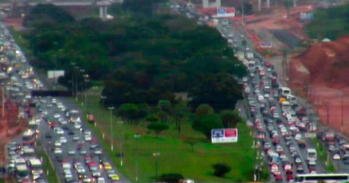 G1 Chuva deixa trânsito lento na manhã desta sexta feira 21 em