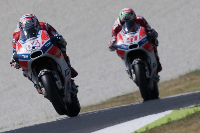 Andrea Dovizioso brilhou em casa e garantiu festa dos fãs no GP de Mugello (Foto: Mirco Lazzari gp / GETTY IMAGES EUROPE / Getty Images/AFP)