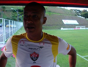 ednilson sena, preparador físico do vitoria (Foto: Thiago Pereira/Globoesporte.com)