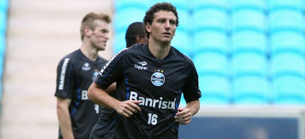 elano grêmio (Foto: Lucas Uebel/Grêmio FBPA)