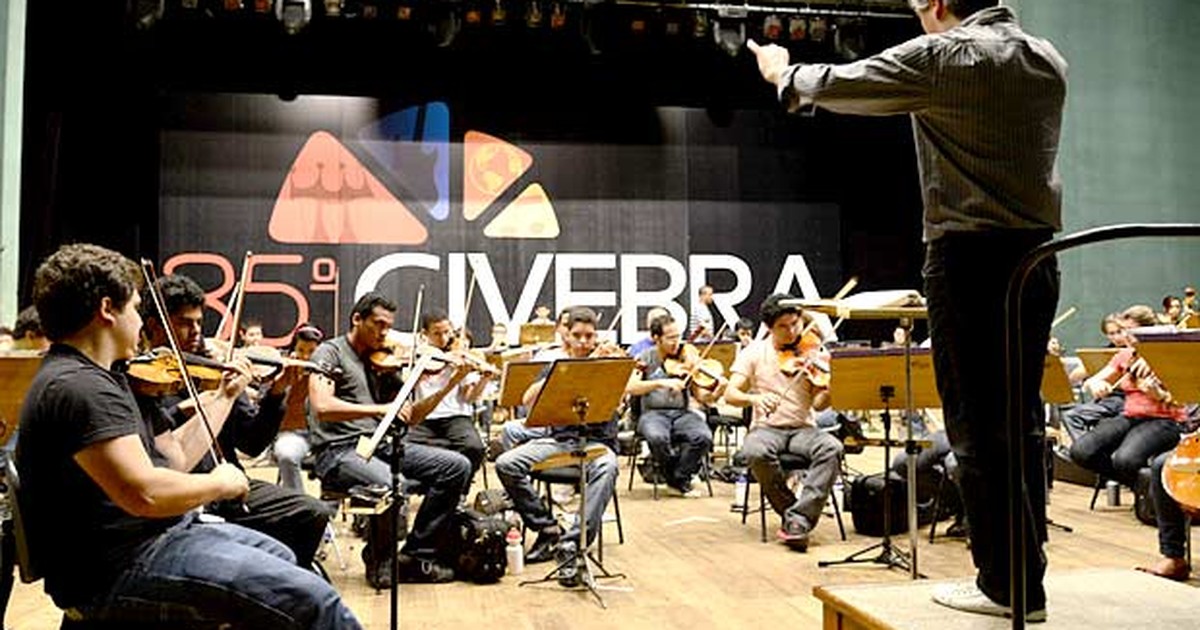 G1 Orquestra e coro sinfônico encerram curso internacional de verão