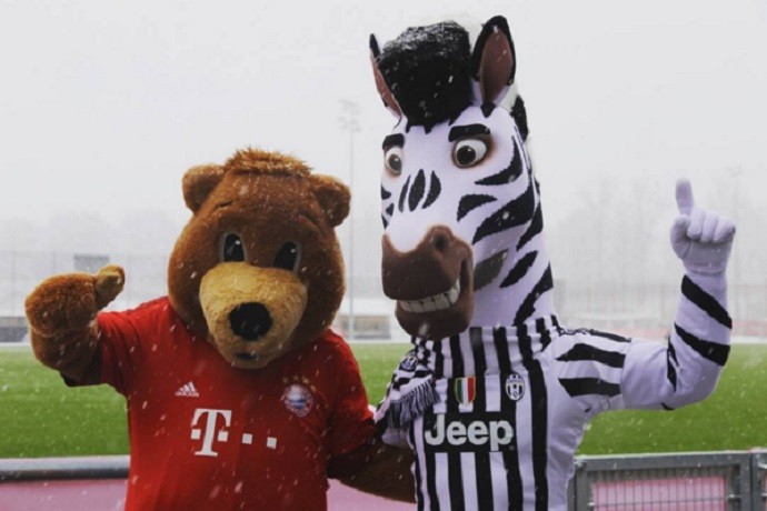 Mascotes de Bayern de Munique e Juventus (Foto: ReproduÃƒÂ§ÃƒÂ£o Instagram)