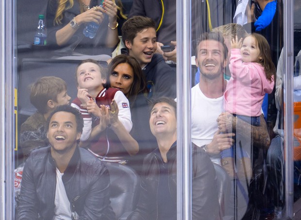 David Beckham e a família em jogo de hóquei (Foto: Getty Images)