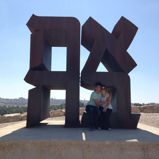 Mateus Solano e Paula Braun em Israel (Foto: Instagram)