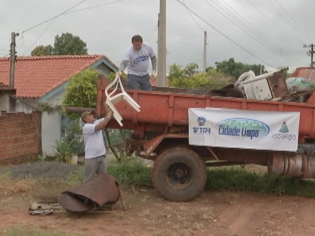 G Projeto Cidade Limpa Percorre Bairros De Mar Lia A Partir De