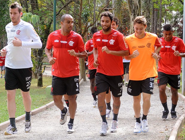 Jogadores no treino do Flamengo (Foto: Alexandre Vidal / Fla Imagem)