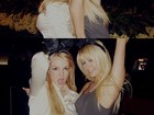 Com orelhas de coelhinho, Paris Hilton e Britney Spears posam juntas