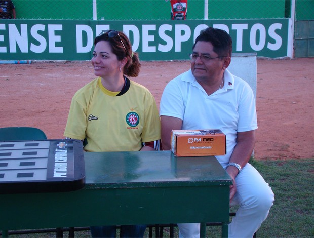 Fernanda Costa, prefeita de Santa Cruz, atuou como médica em Assu x Santa Cruz-RN (Foto: Alex Santos/Divulgação)