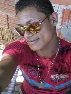 Genilson Assunção foi morto dentro de casa em Rio Branco  (Foto: Arquivo da família)
