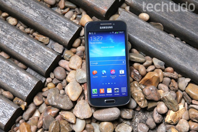 Samsung Galaxy S4 Zoom (Foto: Luciana Maline/TechTudo) Samsung Galaxy S4 Zoom (Foto: Luciana Maline/TechTudo)