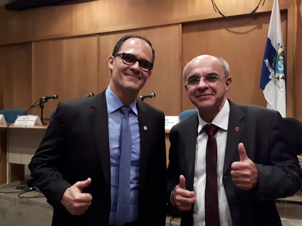 Pedro Abad, presidente do Flu, e Eduardo Bandeira de Mello na Alerj (Foto: Bruno Giufrida)