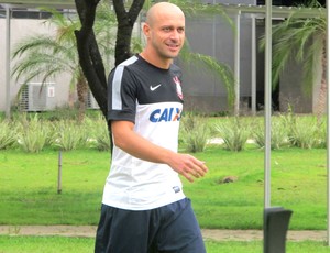 Alessandro, treino Corinthians  (Foto: Diego Ribeiro / Globoesporte.com)