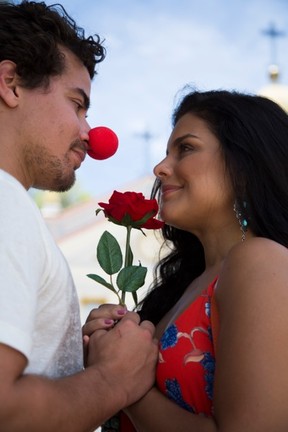 Thiago Martins e Paloma Bernadi estrelam clipe de `Amor e Poder&#39; (Foto: Reikrauss Benemond/Divulgação )