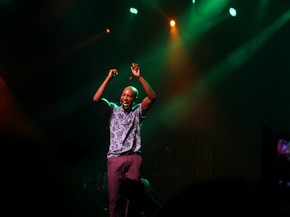 Thiaguinho E Turma Do Pagode Balancam O Sambodromo De Manaus Amazonas G1