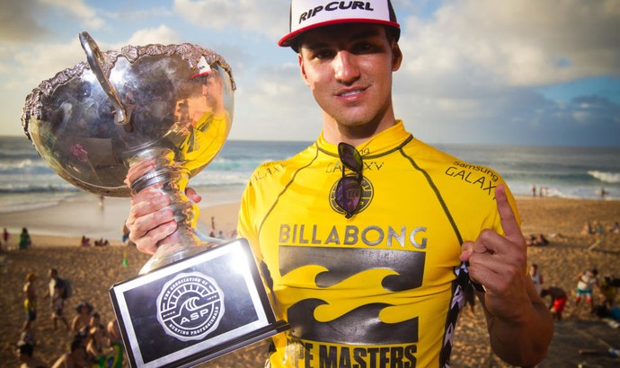 Gabriel Medina, taça, surfe, Pipeline (Foto: Divulgação / ASP)