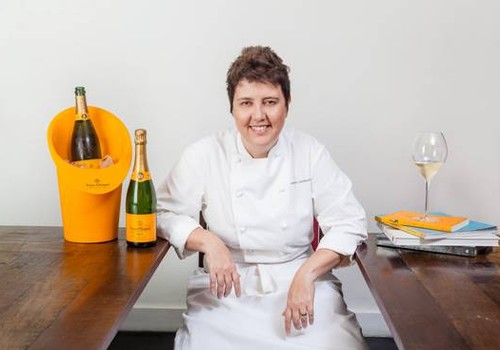 Roberta é a chef  vencedora do Prêmio Veuve Clicquot Best Female 2015 (Foto: Divulgação)