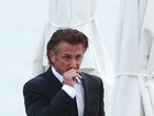 Em Cannes, Sean Penn faz discurso emotivo e pede doações ao Haiti