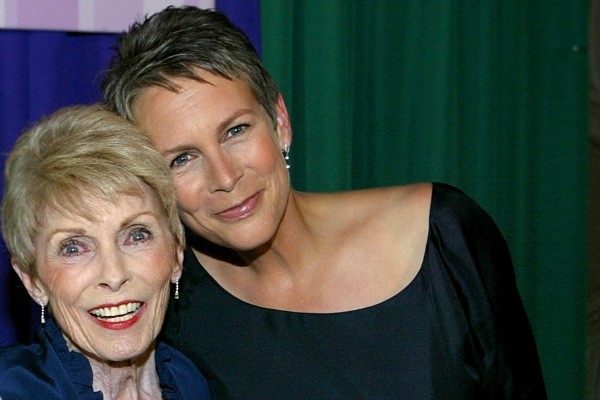 Janet Leigh e Jamie Lee Curtis (Foto: Getty Images)