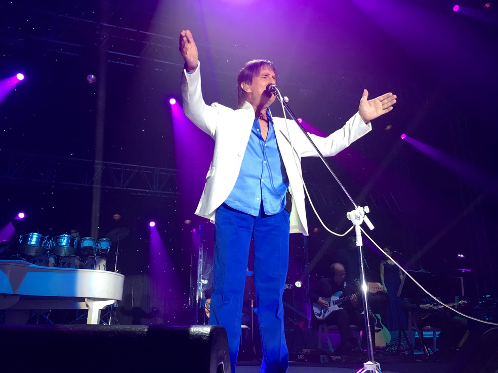 Roberto Carlos se apresentou em Presidente Prudente nesta quinta-feira (30) (Foto: Heloise Hamada/G1)