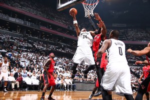 Brooklyn Nets X Toronto Raptors (Foto: Getty Images)