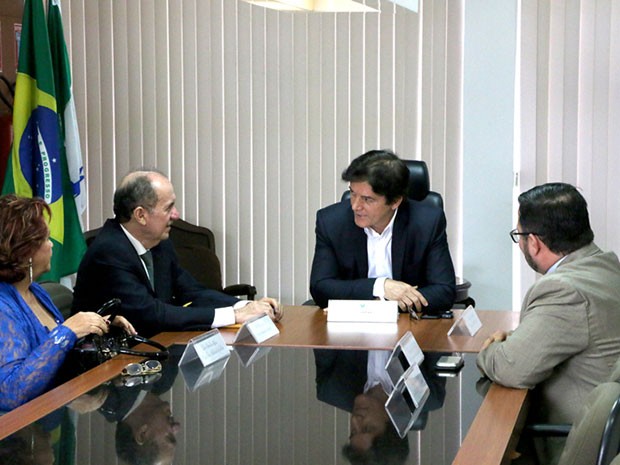 Desembargador se reuniu com governador nesta quarta (1) (Foto: Demis Roussos/Assecom)