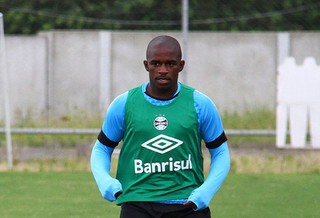 Yuri Mamute Grêmio  (Foto: Eduardo Moura/Globoesporte.com)