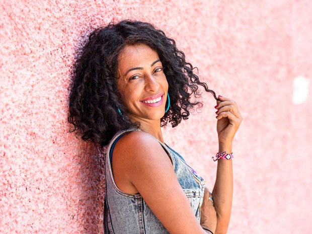 Samantha Schmütz estrela a comédia 'Tô ryca', que estreia em 22 de setembro (Foto: Divulgação) Samantha Schmütz estrela a comédia 'Tô ryca', que estreia em 22 de setembro (Foto: Divulgação)