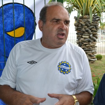 Adilson José da Silva, presidente do São José Esporte Clube (Foto: Filipe Rodrigues)