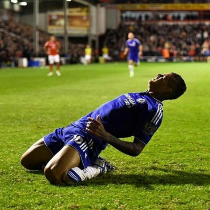Kenedy comemora primeiro gol pelo Chelsea (Foto: Reprodução/Twitter)