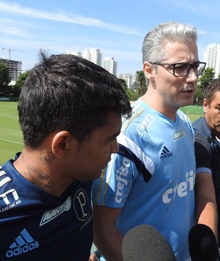 Após polêmica, exame atesta lesão, e Dudu fica fora contra o Água Santa
