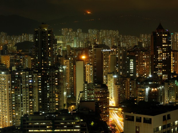Prédios residenciais em Hong Kong, na China (Foto: Bobby Yip / Reuters)