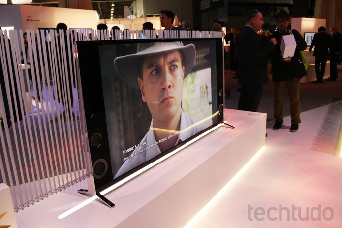 Nova série 4K da Sony traz diversos tamanhos e alto poder de processamento (Foto: Fabrício Vitorino/TechTudo) Nova série 4K da Sony traz diversos tamanhos e alto poder de processamento (Foto: Fabrício Vitorino/TechTudo)