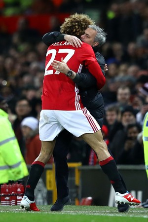 Fellaini e José Mourinho, Manchester United x Hull City (Foto: Clive Mason/Getty Images)