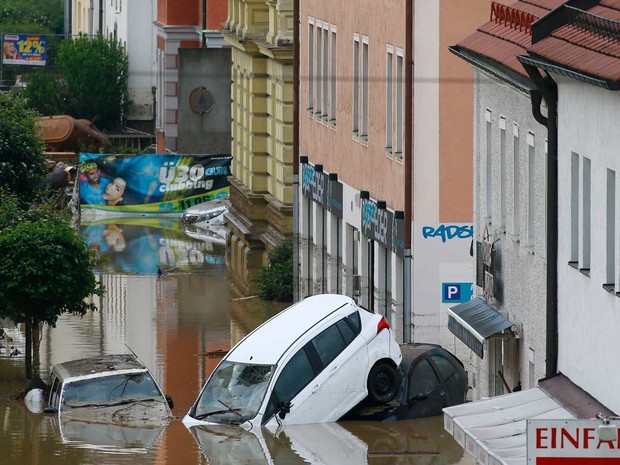 Inundação em Simbach am Inn, Alemanha (Foto: Matthias Schrader / AP Photo)