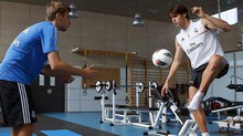 Kaká treina forte, convence 
Ancelotti e viaja para amistoso (Divulgação/Site Oficial Real Madrid)