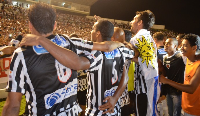 Sucesso dos grandes cria 'abismo' em relação aos demais clubes na Paraíba Sucesso dos grandes cria 'abismo' em relação aos demais clubes na Paraíba