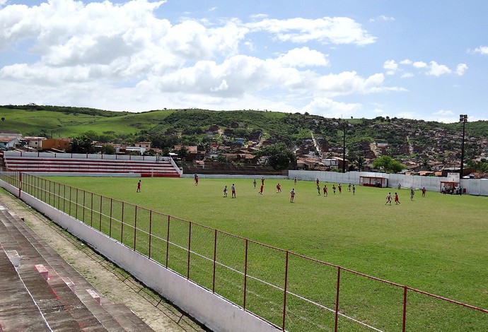 Estádio José Vareda Centro Limoeirense (Foto: Daniel Gomes)