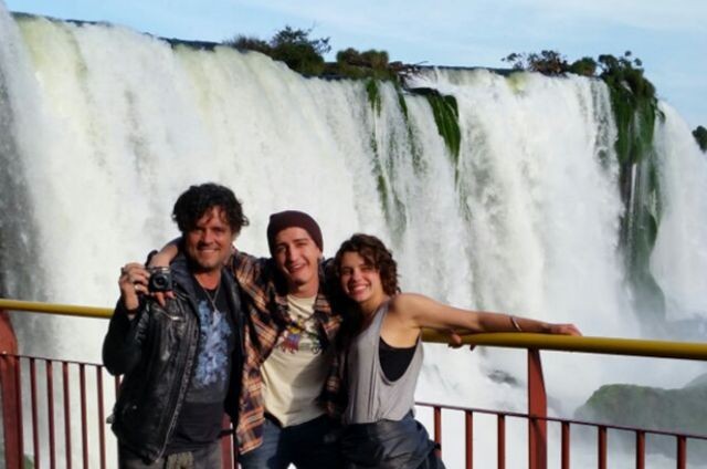 Felipe Camargo, Johnny Massaro e Bruna Linzmeyer (Foto: Divulgação)