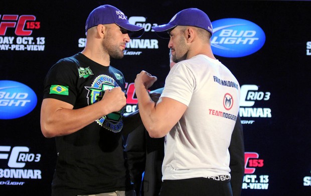 fabio maldonado glover teixeira encarada coletiva ufc rio (Foto: André Durão/Globoesporte.com)