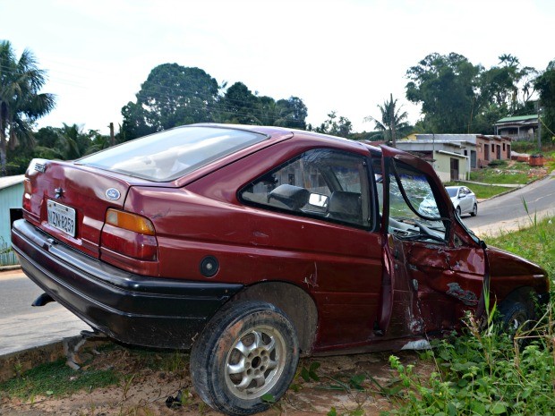 Motoristas envolvidos no acidente não tinham habilitação.  (Foto: Adelcimar Carvalho / G1)