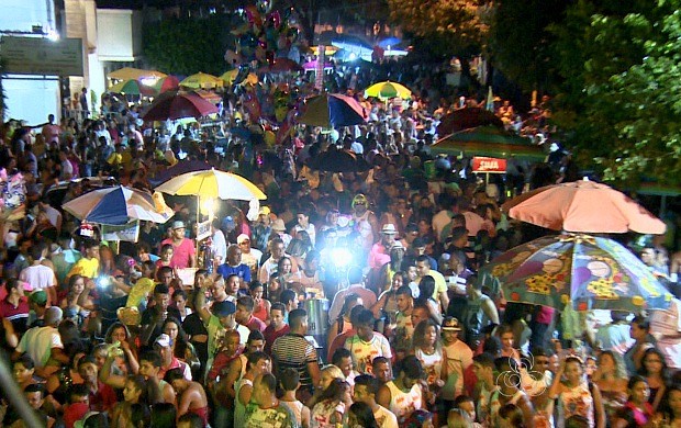 Bloco Galo da Meia-Noite leva 5 mil foliões às ruas de Porto Velho (Foto: Bom Dia Amazônia)
