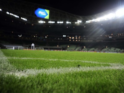 Sonhando com G-4, Palmeiras recebe o Avaí, que está em queda livre